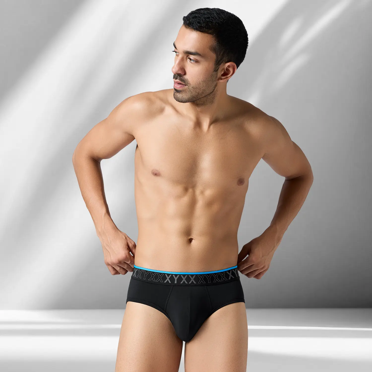 Zest Tactel Briefs Pitch Black - Image 3