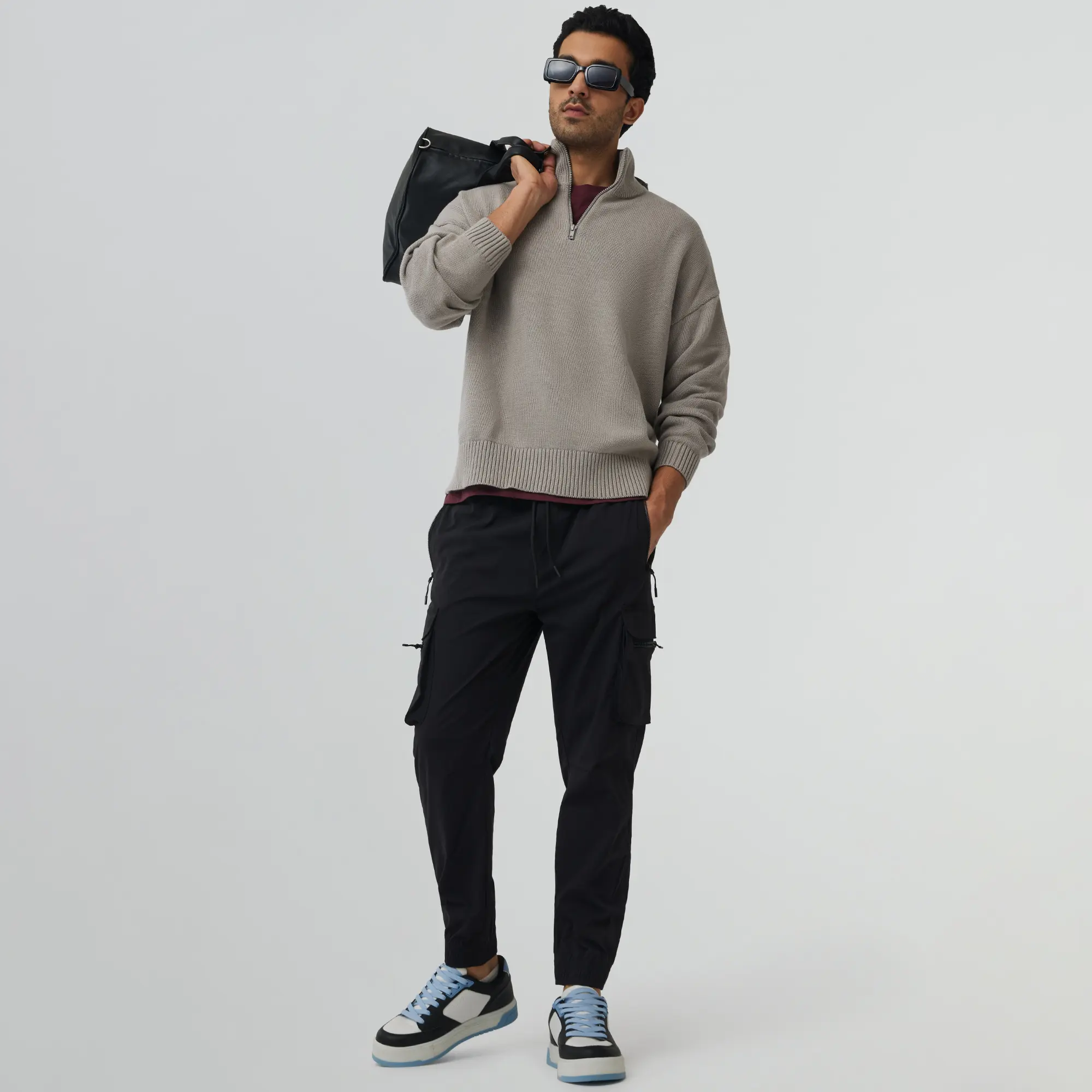 Moveo Cargo Joggers Pitch Black - Image 2