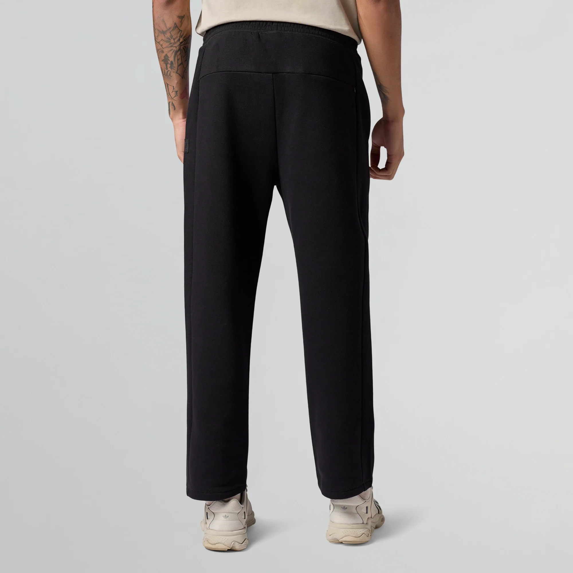 Pulse French Terry Cotton Blend Sweatpants Pitch Black - Image 6