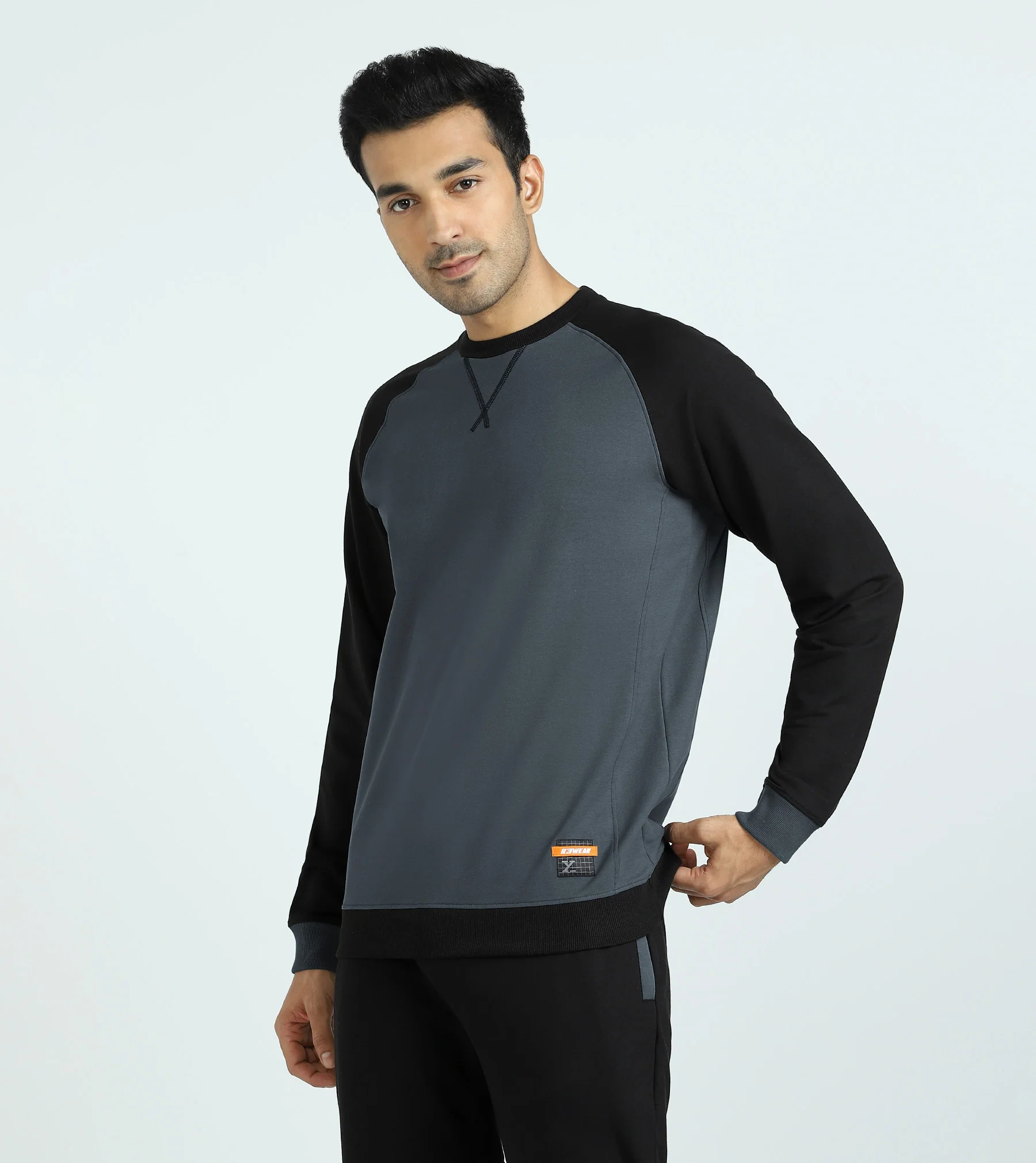 Quest French Terry Cotton-Blend Sweatshirt And Joggers Co-ord Set - Phantom Grey - Image 3